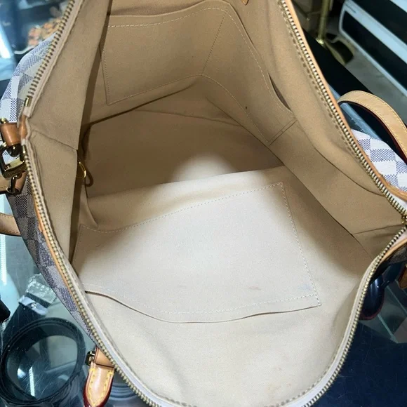 Louis Vuitton Damier Azur Riviera MM Very Good Condition - Picture 4 of 6